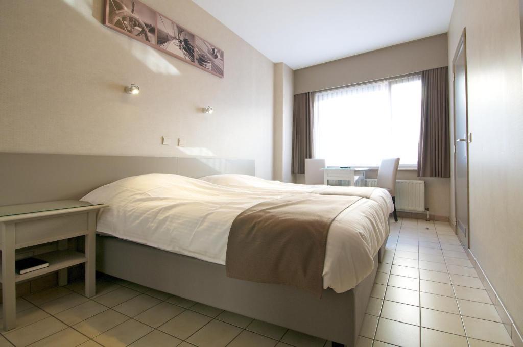 Hotel De Golf Bredene Habitación foto
