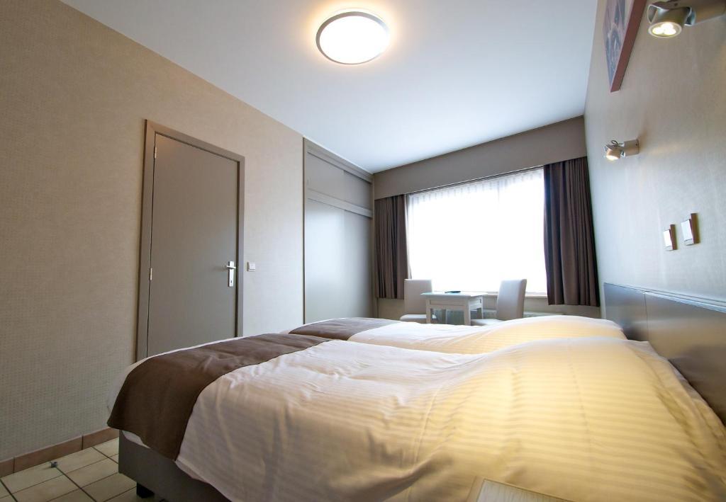 Hotel De Golf Bredene Habitación foto