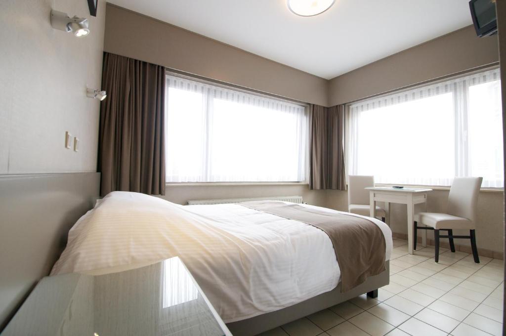 Hotel De Golf Bredene Habitación foto