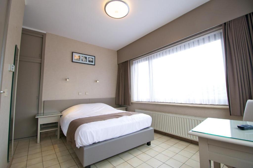 Hotel De Golf Bredene Habitación foto